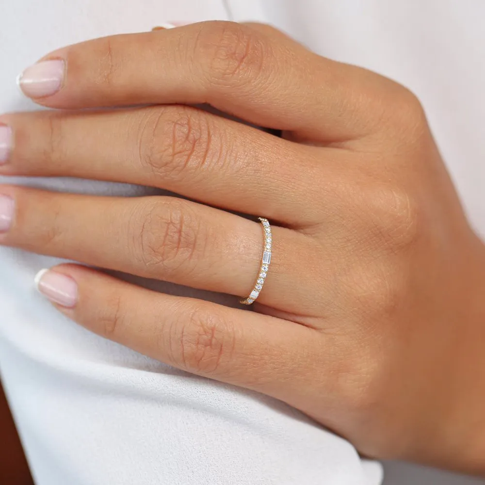 14K Gold Baguette and Round Cut Diamond Wedding Band