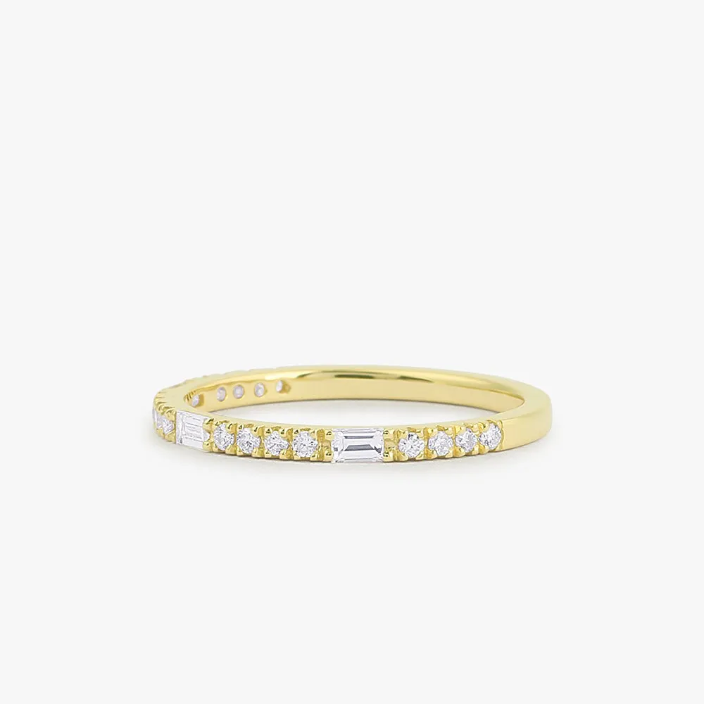 14K Gold Baguette and Round Cut Diamond Wedding Band