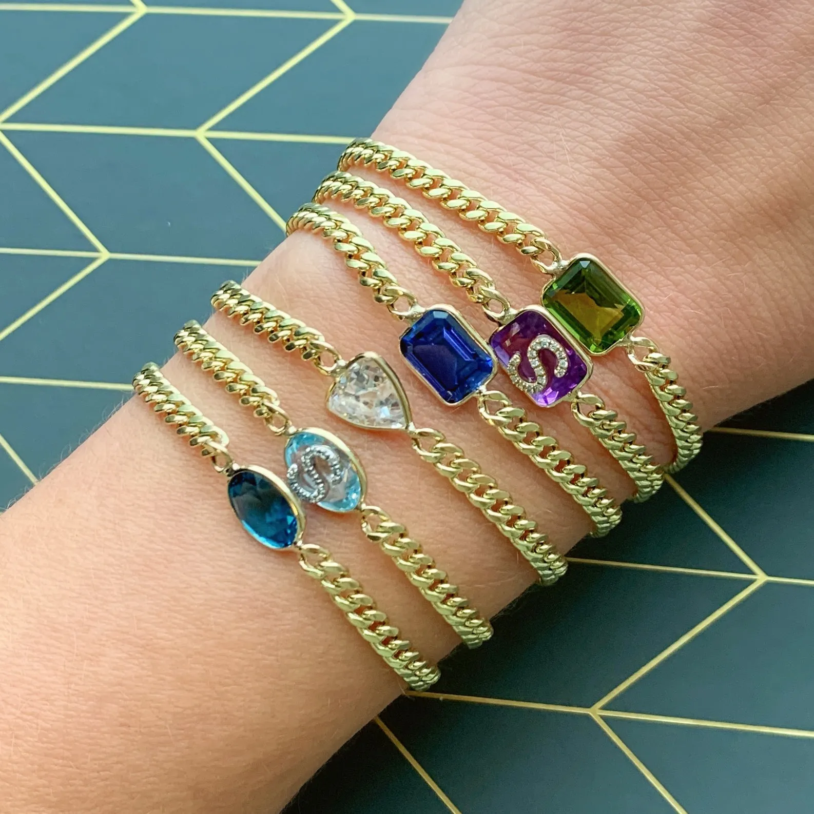 14K Yellow Gold Bezel Emerald Cut Amethyst Cuban Chain Bracelet