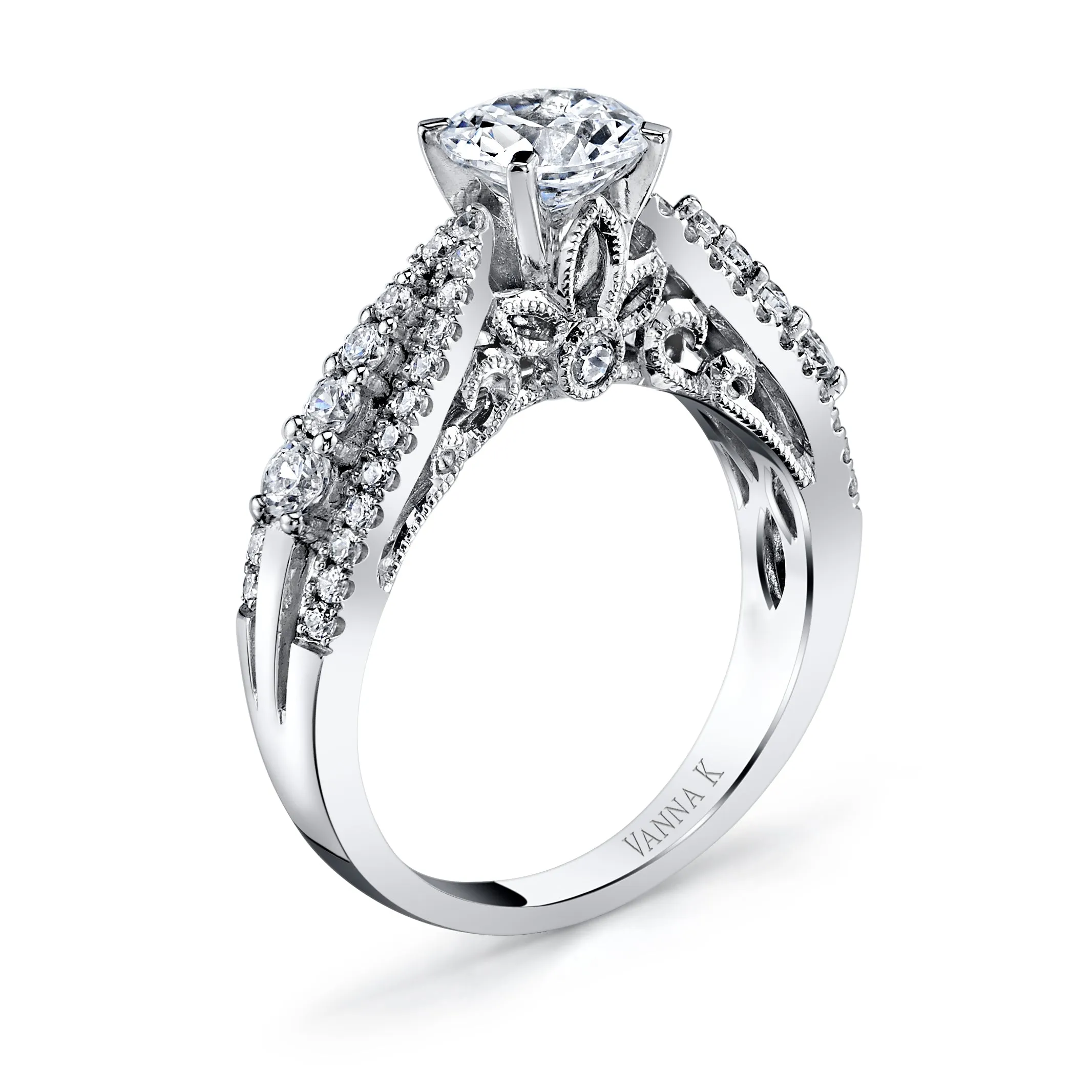 18K White Gold Diamond Engagement Ring