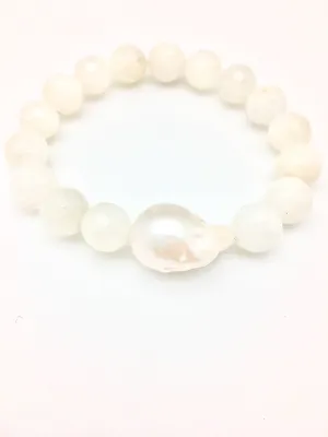 Annie baroque, white moonstone/baroque pearl