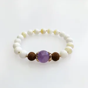 Beaded Tridacna Bracelet with Herbal Bead