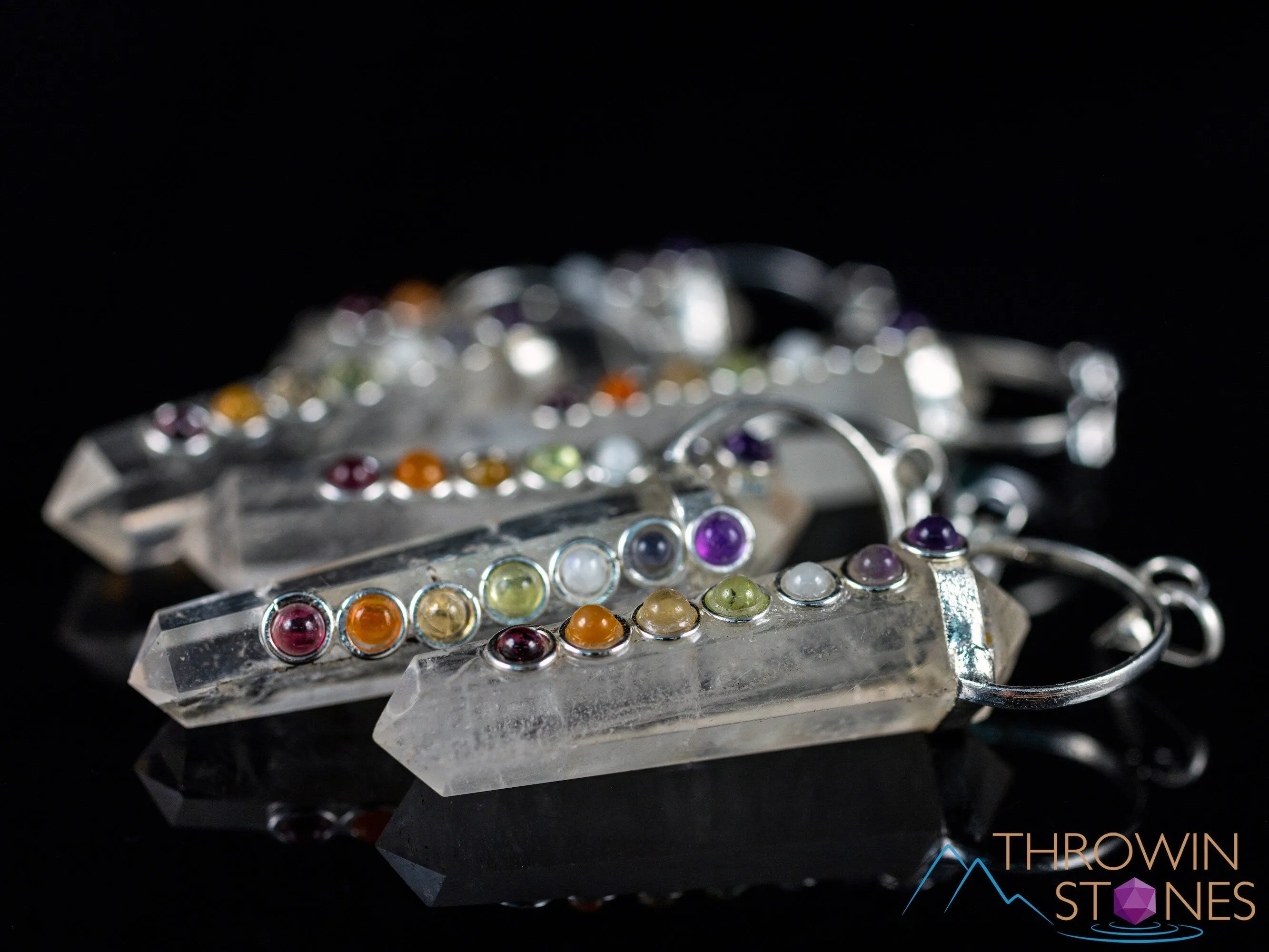 CHAKRA & CLEAR QUARTZ Crystal Pendant - Crystal Points, Handmade Jewelry, Healing Crystals and Stones, E2119