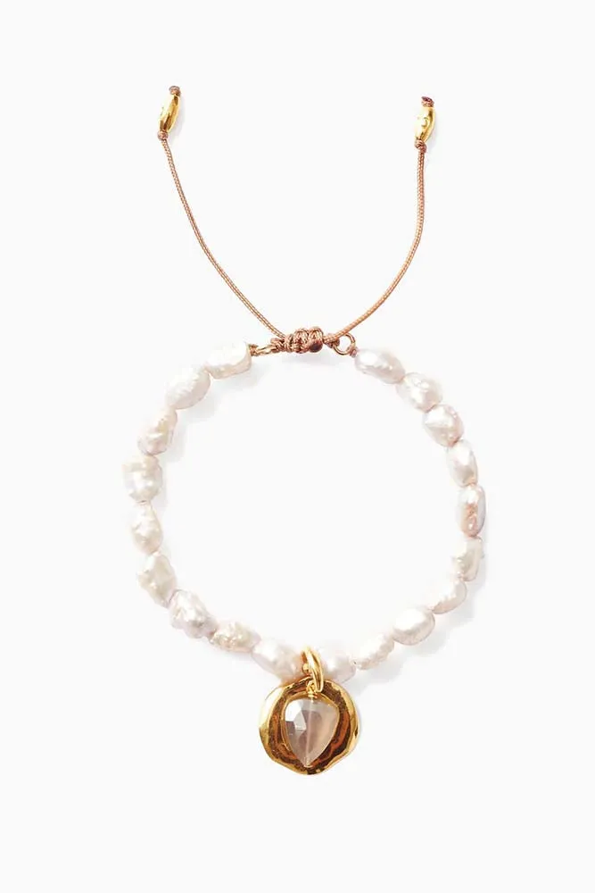 Chann Luu Moonstone and Pearl Ostra Bracelet
