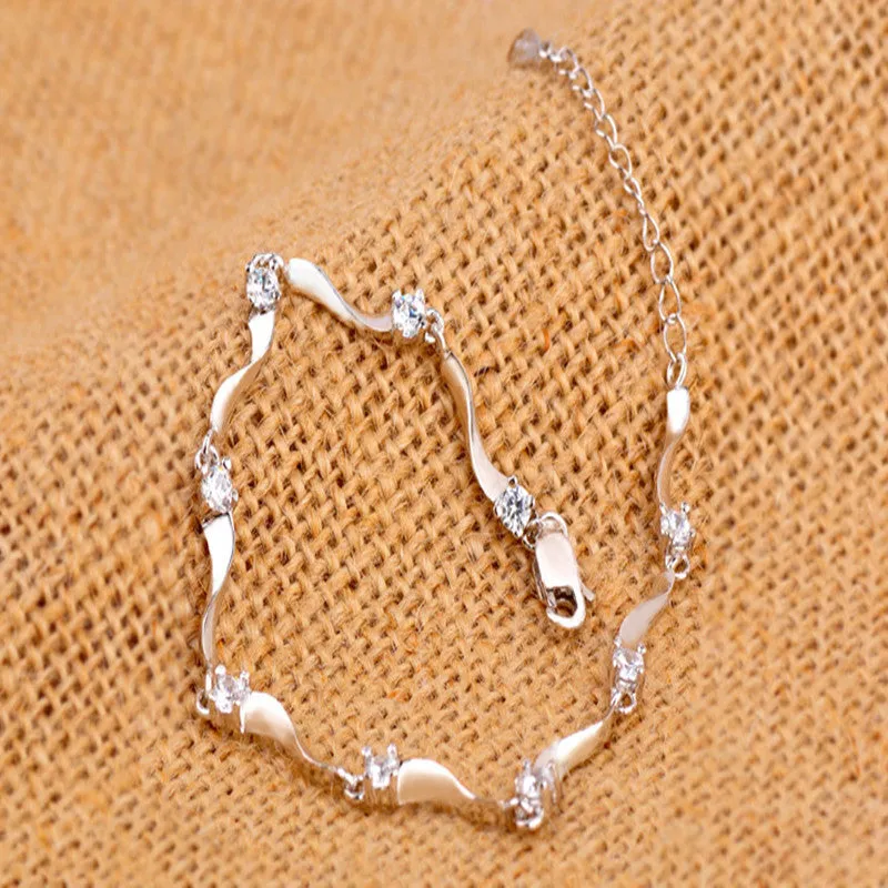 Fashion vintage cute female silver bracelet