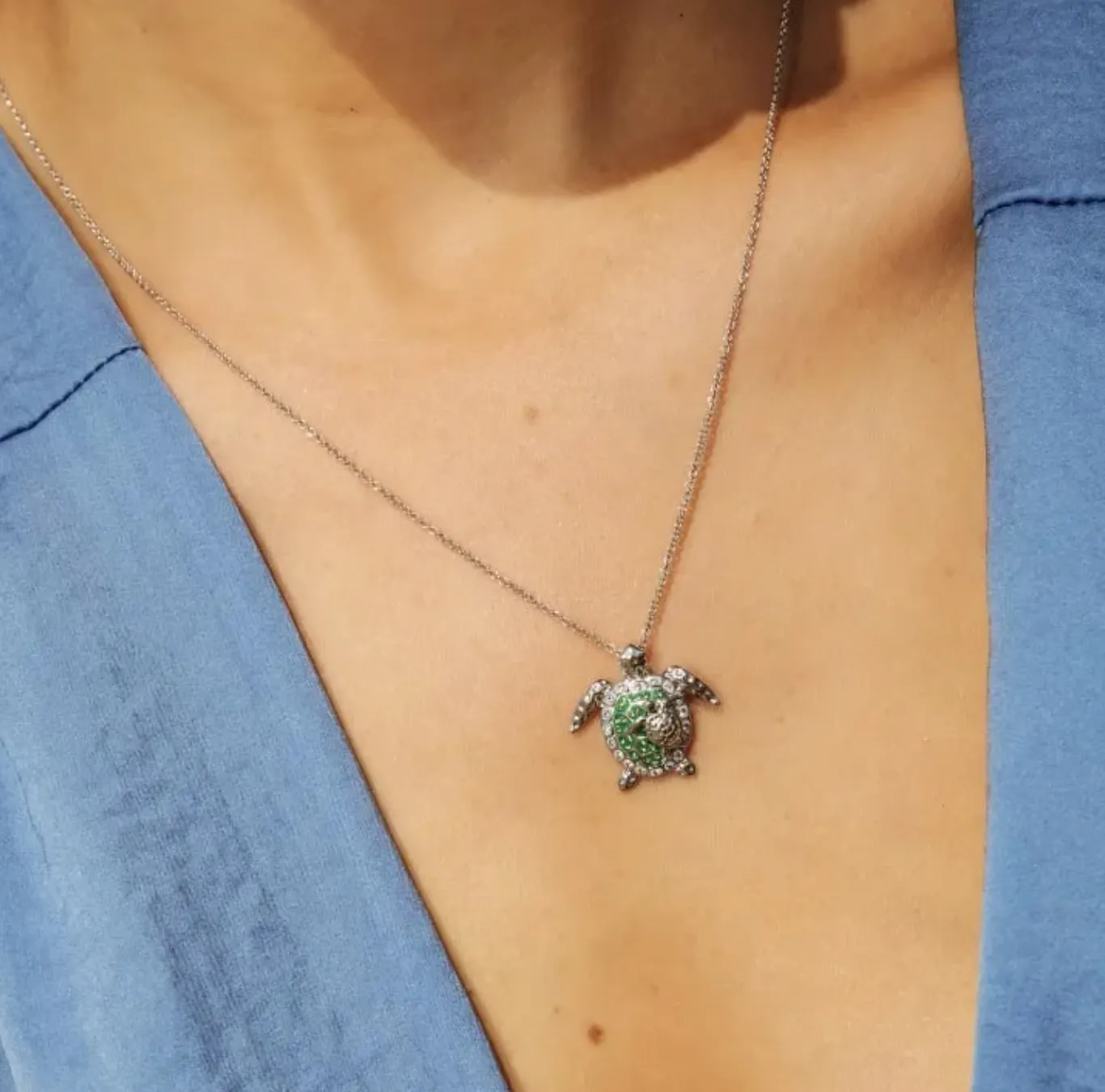Ocean SS Green SW Crystal Turtle and Baby Necklace