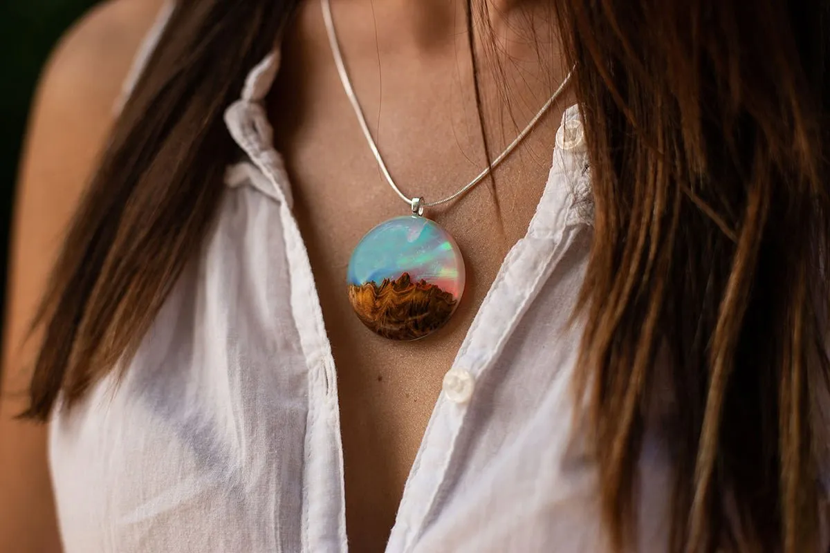 Rainbow Sky | opal pendant [round]