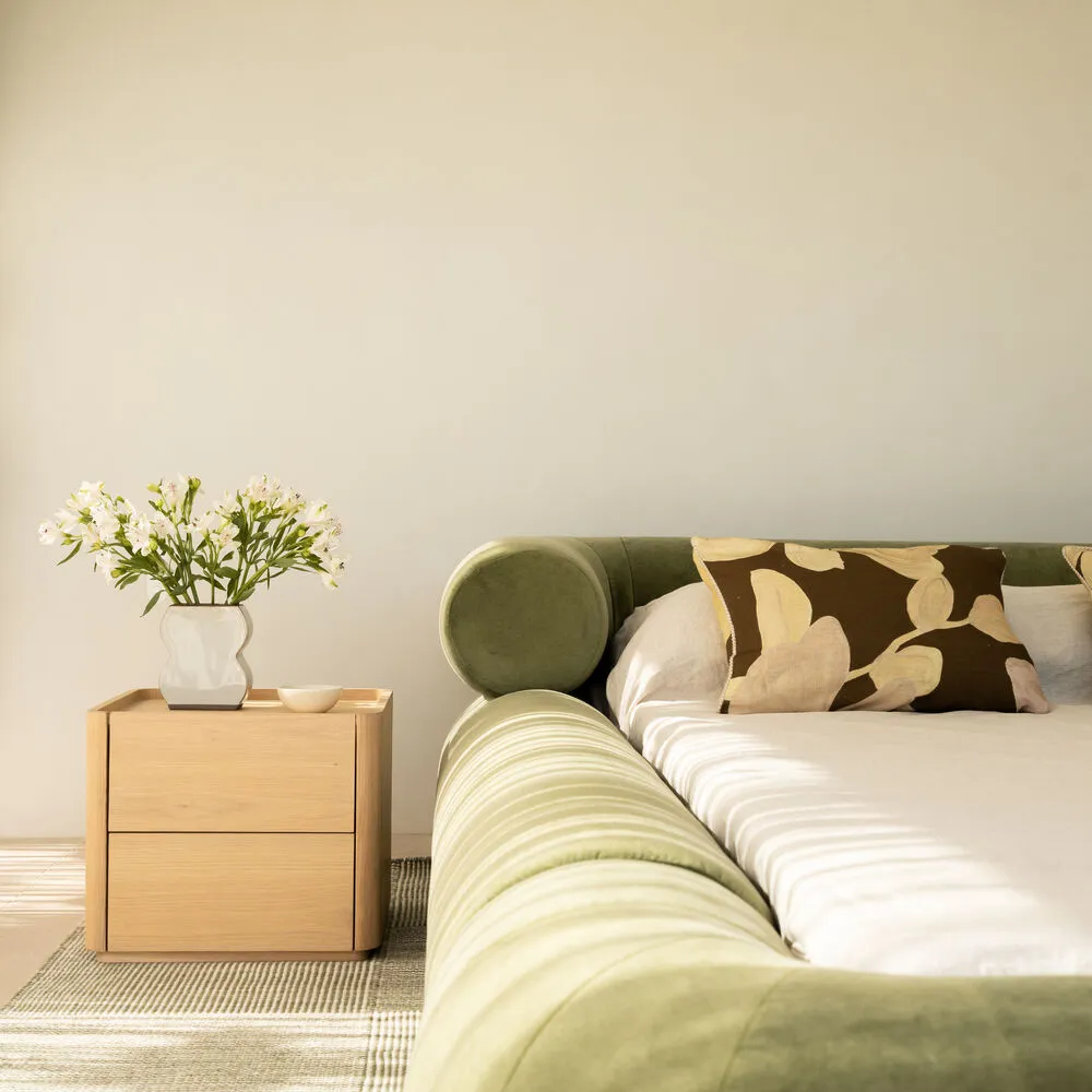 Restore Velvet Queen Bedroom Package