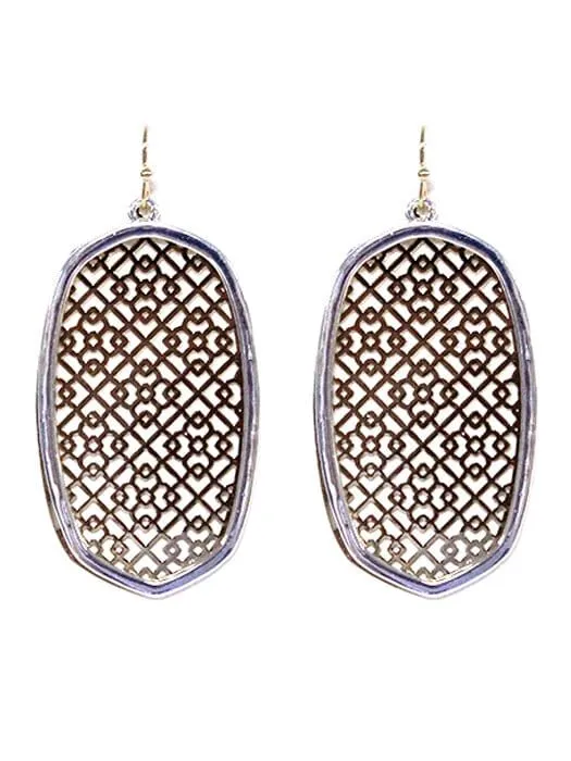 TE9574 Pattern Cut Out Dangle Earrings