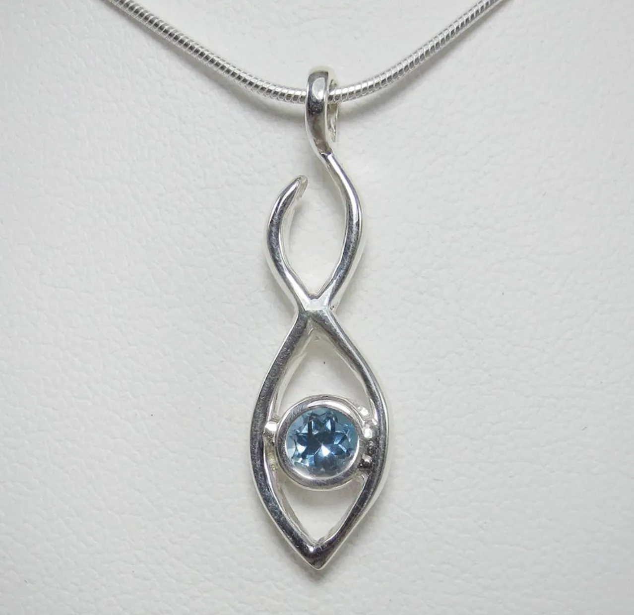 Twin Flame Pendant (Various Colors)