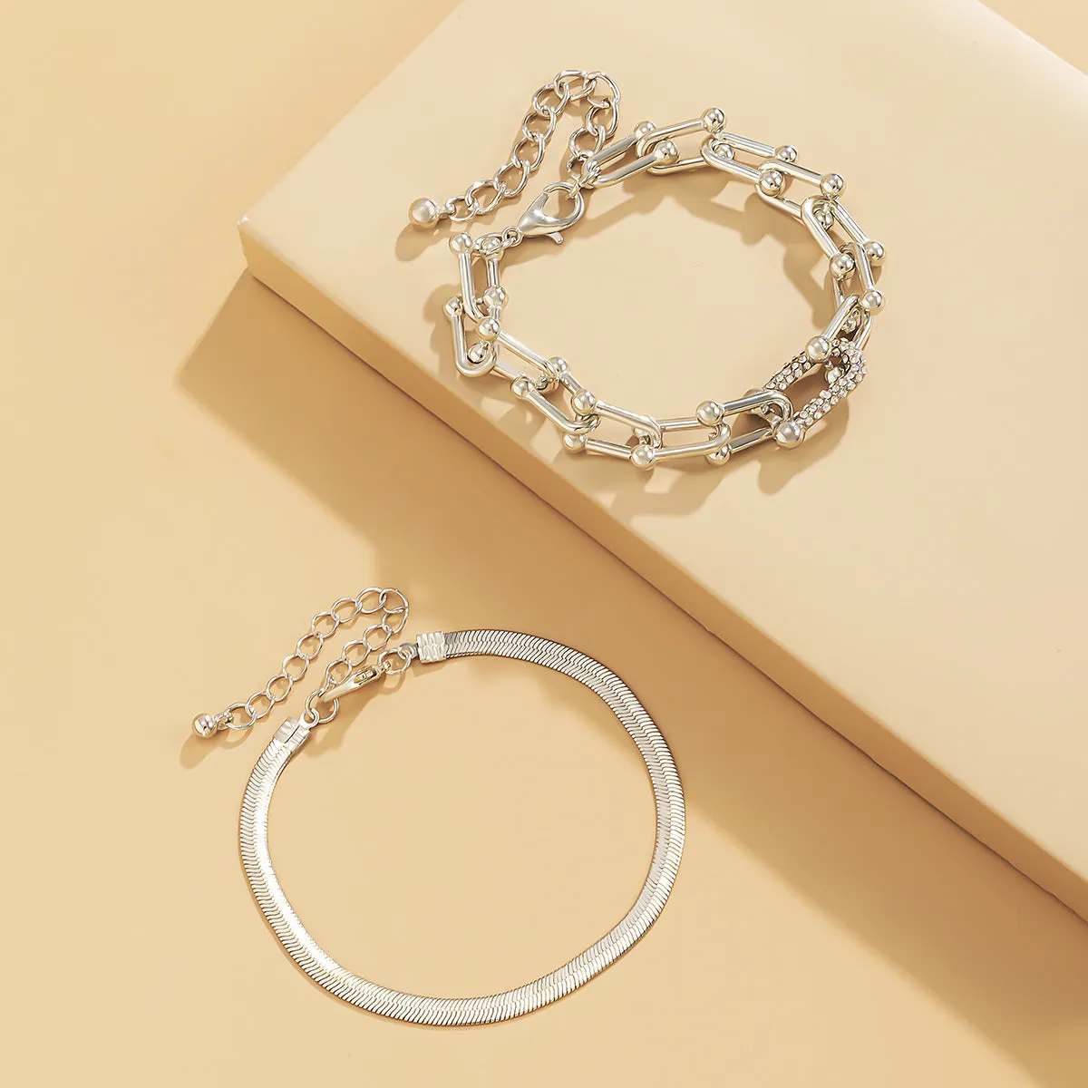 U-Shaped Horseshoe Square Buckle Rhinestone Bracelet