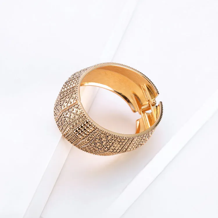 Wide Side Bracelet Exaggerated Personality Spring Opening
