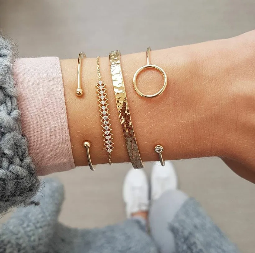 Wind New ol Round Irregular Bracelet Bracelet Alloy Combination